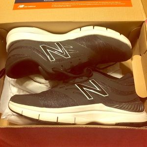 Gently used Women’s athletic New Balance sneakers